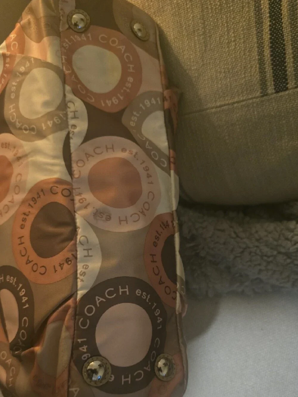 Coach Soho 2011 Beige and Pink Circle-Print Leather-Trim Shoulder Bag - Picture 8 of 14